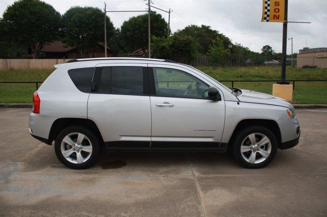 2011 Jeep Compass Unknown