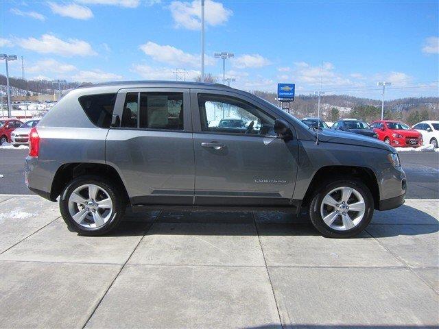 2011 Jeep Compass 131852