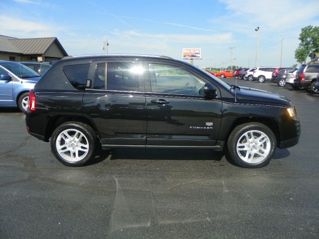 2011 Jeep Compass Power LIFT GATE