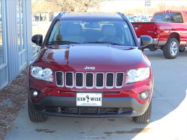 2012 Jeep Compass SLT 25