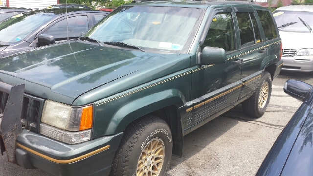 1993 Jeep Grand Cherokee Super