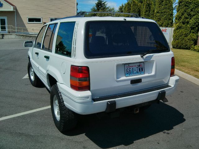 1994 Jeep Grand Cherokee Super