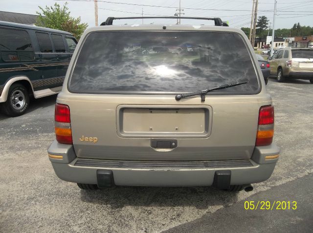 1995 Jeep Grand Cherokee Super