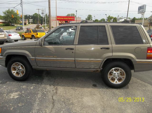 1995 Jeep Grand Cherokee Super