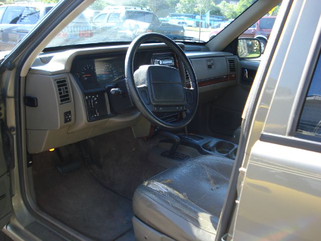 1995 Jeep Grand Cherokee Super