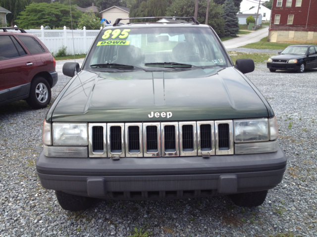 1995 Jeep Grand Cherokee EX-L W/ DVD System