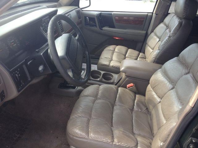 1995 Jeep Grand Cherokee SLT 25