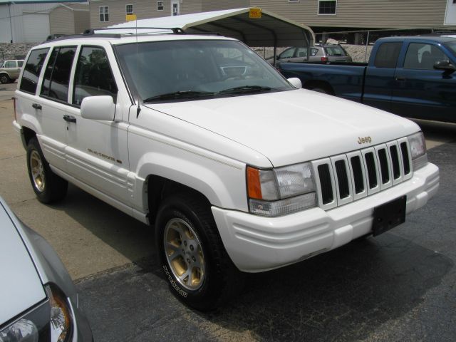 1996 Jeep Grand Cherokee Super