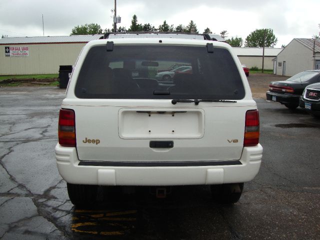 1996 Jeep Grand Cherokee Super