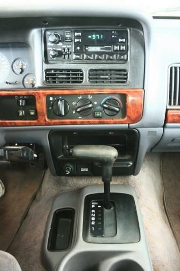 1996 Jeep Grand Cherokee K2500 Silverado