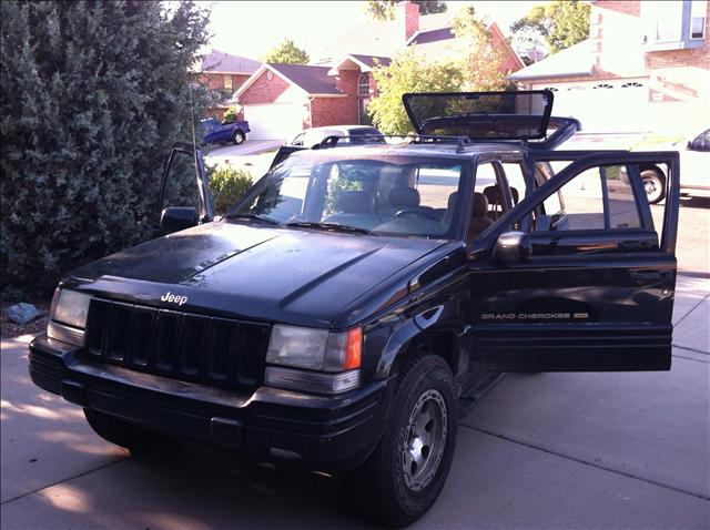 1996 Jeep Grand Cherokee SLT 25