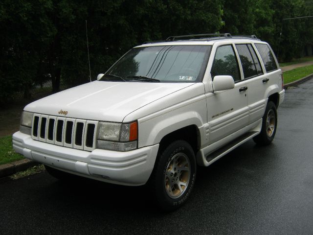 1997 Jeep Grand Cherokee Super