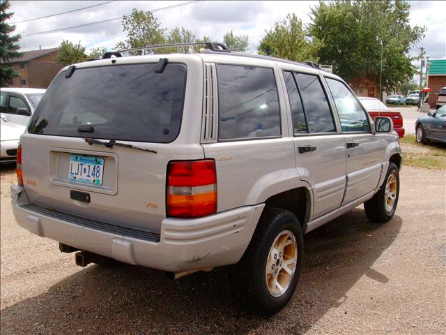 1997 Jeep Grand Cherokee SLT 25