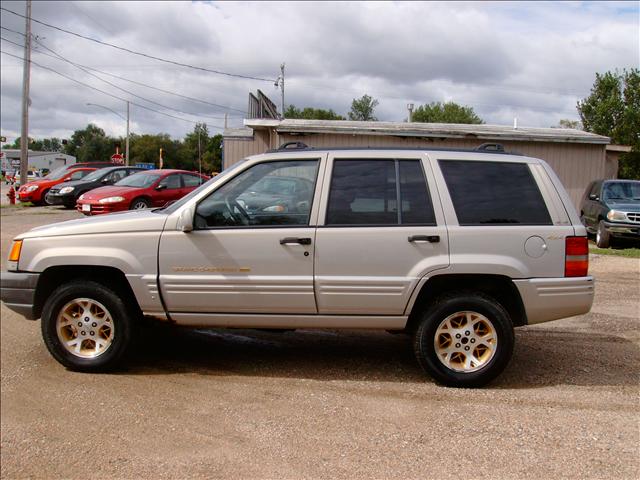 1997 Jeep Grand Cherokee SLT 25