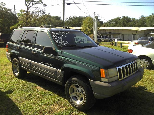 1997 Jeep Grand Cherokee LS