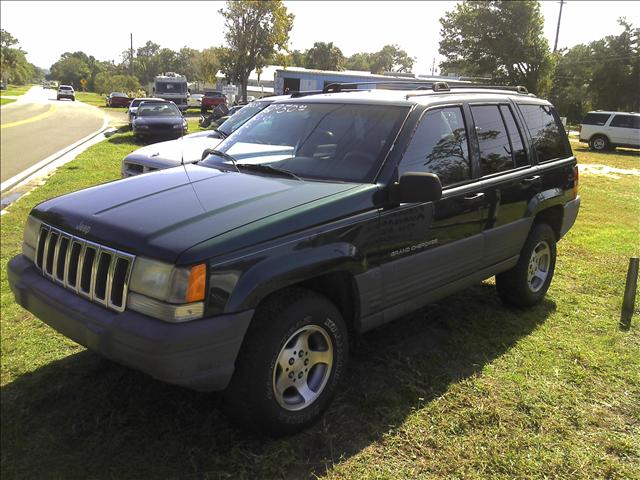 1997 Jeep Grand Cherokee LS