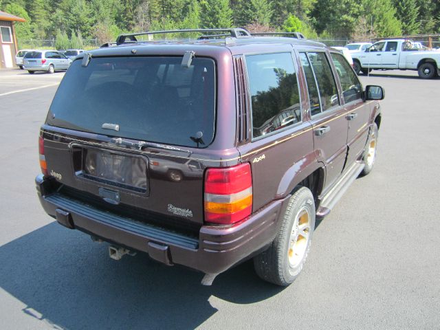 1997 Jeep Grand Cherokee Super