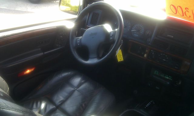 1997 Jeep Grand Cherokee Super