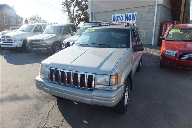 1998 Jeep Grand Cherokee 30TH Anniv Waldoch DVD Leather