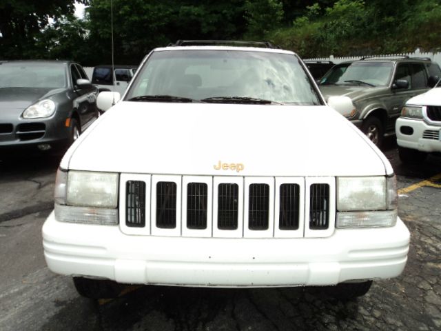 1998 Jeep Grand Cherokee Super