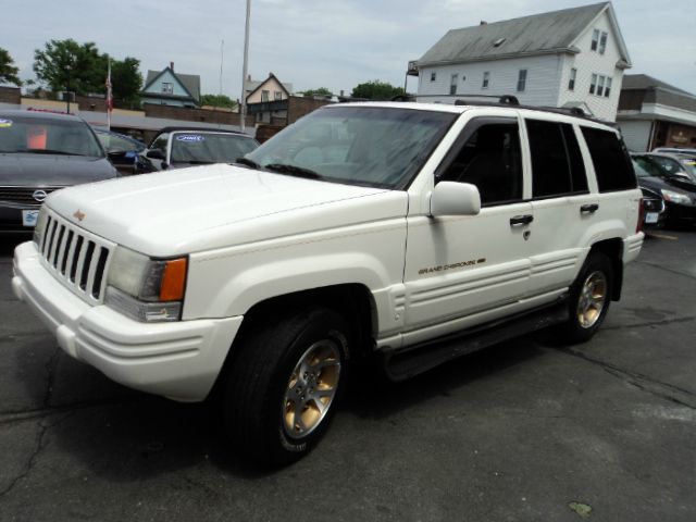 1998 Jeep Grand Cherokee Super