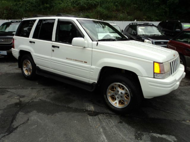 1998 Jeep Grand Cherokee Super