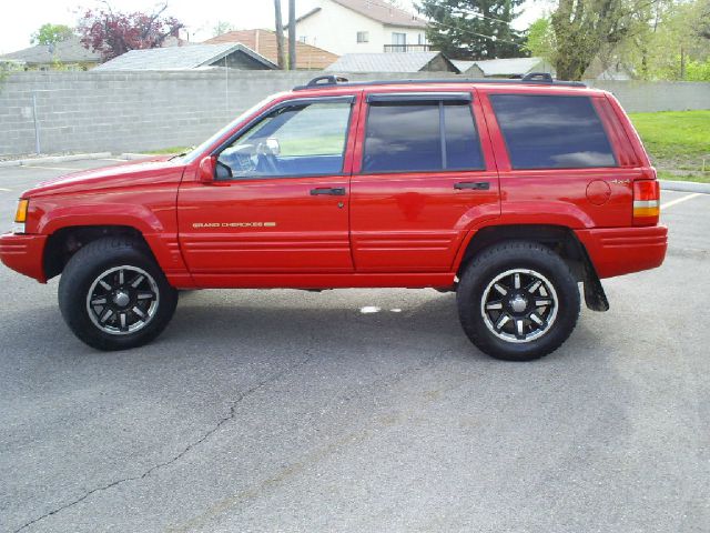 1998 Jeep Grand Cherokee SLT 25