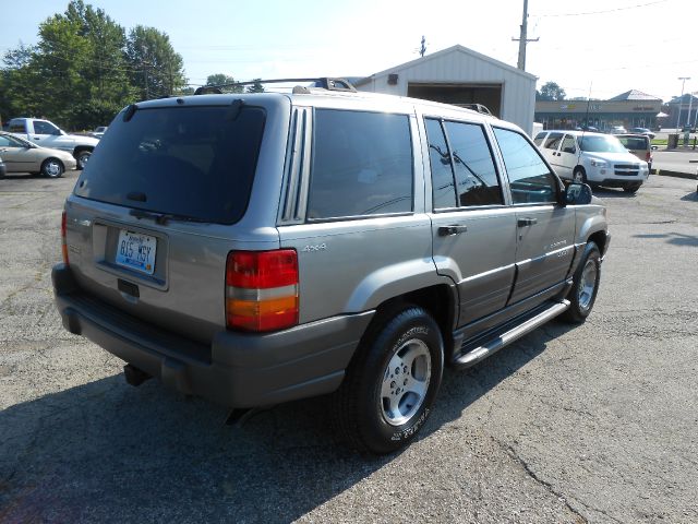 1998 Jeep Grand Cherokee LS