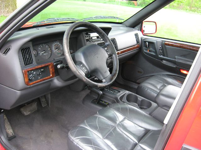 1998 Jeep Grand Cherokee Super