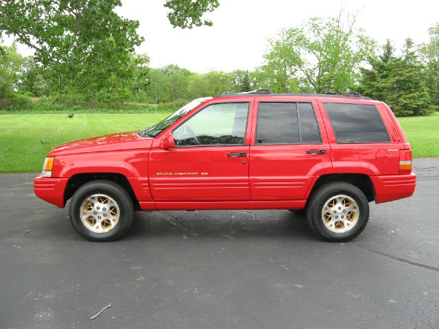 1998 Jeep Grand Cherokee Super