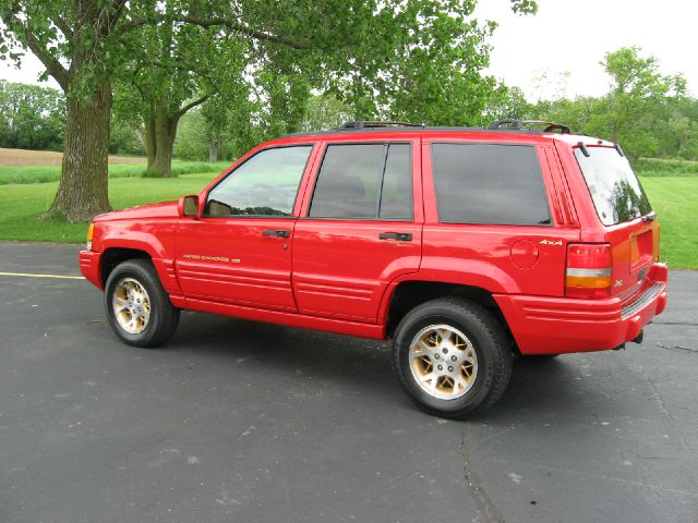 1998 Jeep Grand Cherokee Super