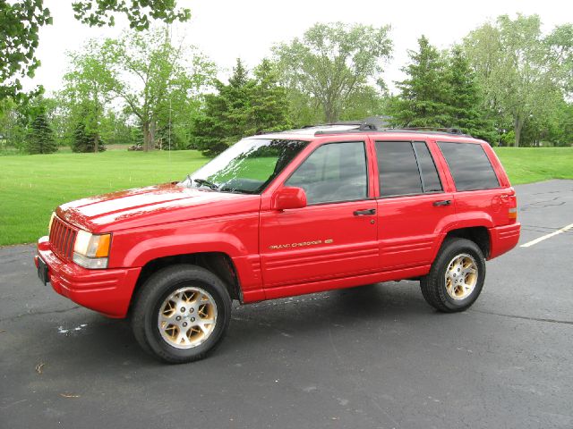 1998 Jeep Grand Cherokee Super