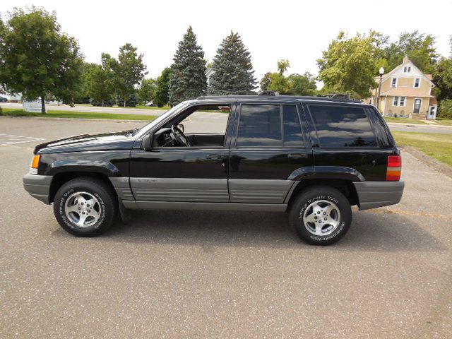 1998 Jeep Grand Cherokee LS