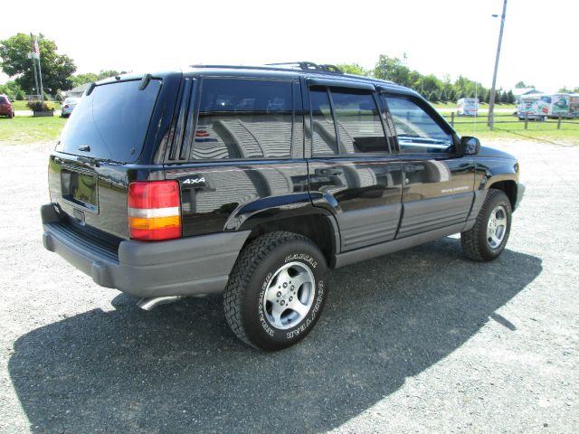 1998 Jeep Grand Cherokee Ram 3500 Diesel 2-WD