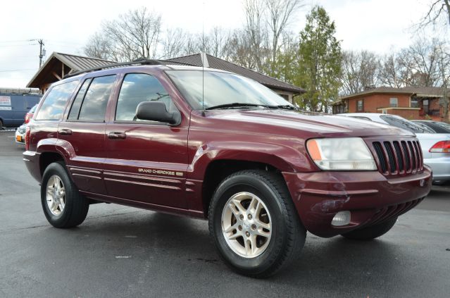 1999 Jeep Grand Cherokee Super