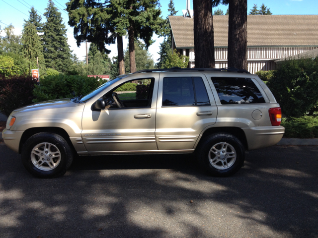 1999 Jeep Grand Cherokee Super