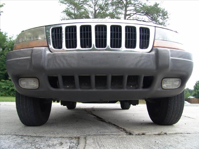 1999 Jeep Grand Cherokee LS