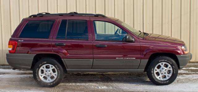 1999 Jeep Grand Cherokee LS