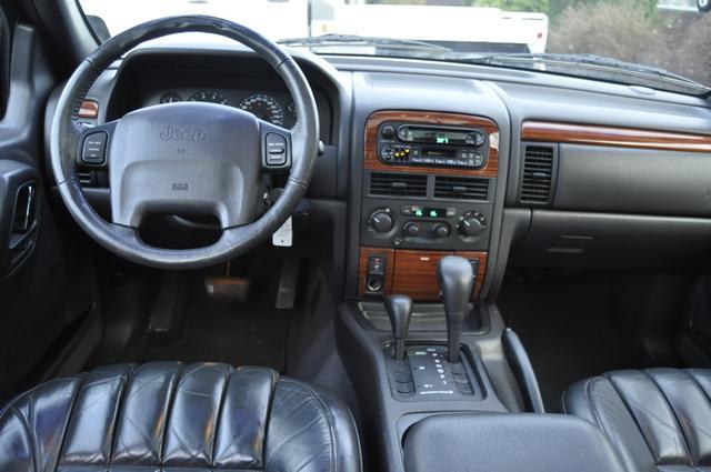 1999 Jeep Grand Cherokee SLT 25