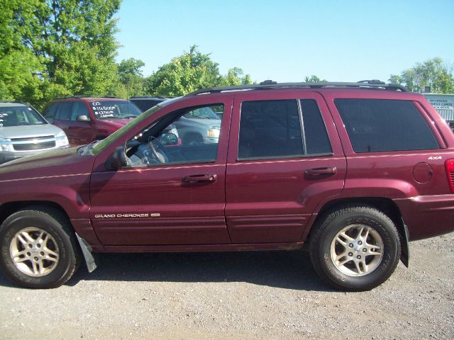 1999 Jeep Grand Cherokee Super