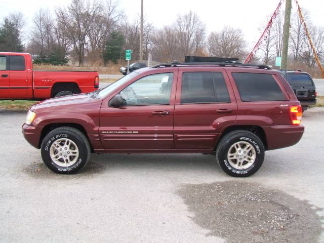 1999 Jeep Grand Cherokee SLT 25