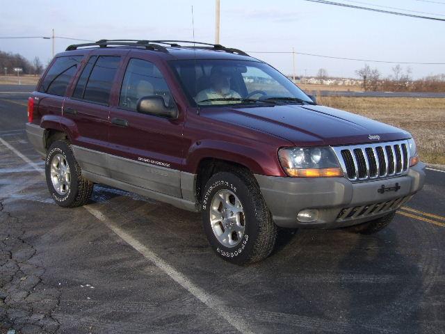 1999 Jeep Grand Cherokee LS