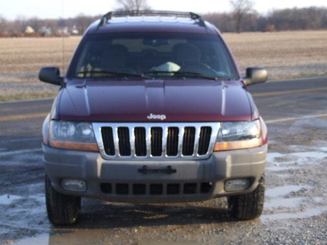 1999 Jeep Grand Cherokee LS