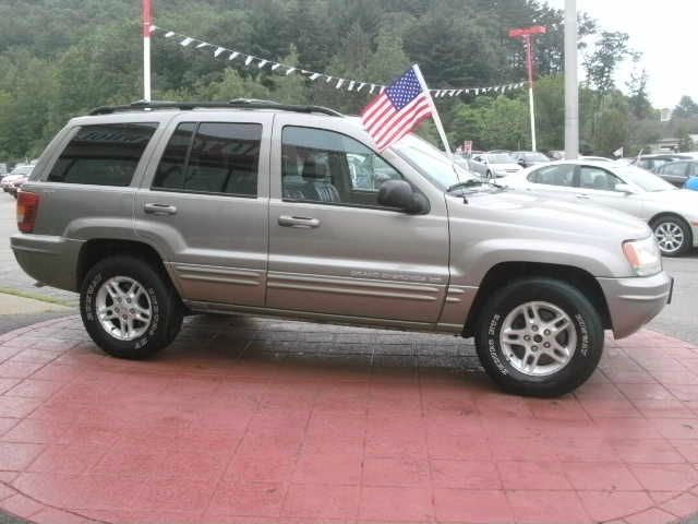 1999 Jeep Grand Cherokee Super