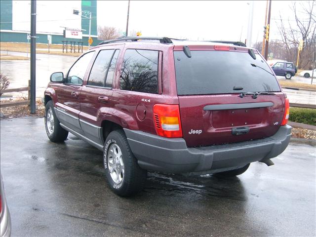 1999 Jeep Grand Cherokee LS