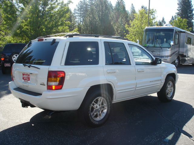 1999 Jeep Grand Cherokee Super