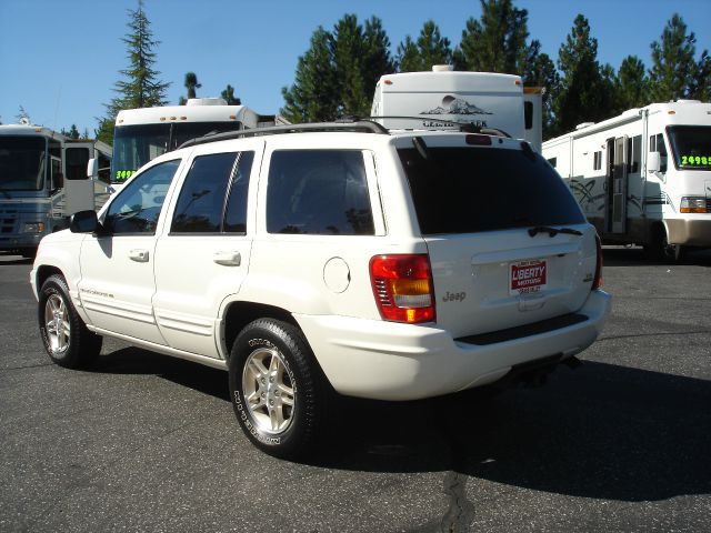 1999 Jeep Grand Cherokee Super