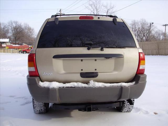 1999 Jeep Grand Cherokee LS