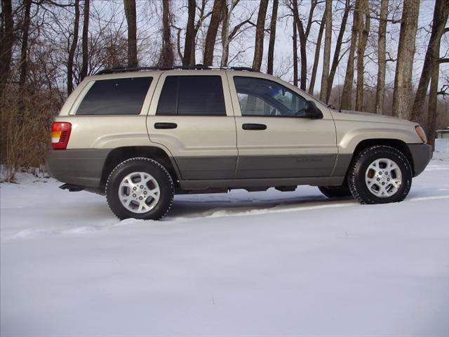 1999 Jeep Grand Cherokee LS