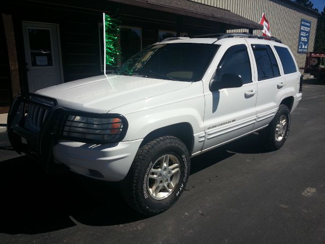 1999 Jeep Grand Cherokee Super